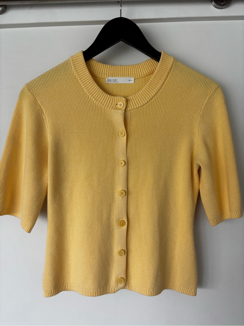 OAK + FORT Yellow Ribbed Button-Front Short Sleeve Cardigan